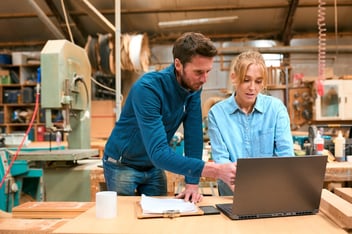 How to Develop a B2B Manufacturing Marketing Strategy That Actually Works